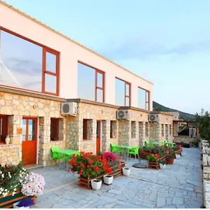  Apartamento Dena